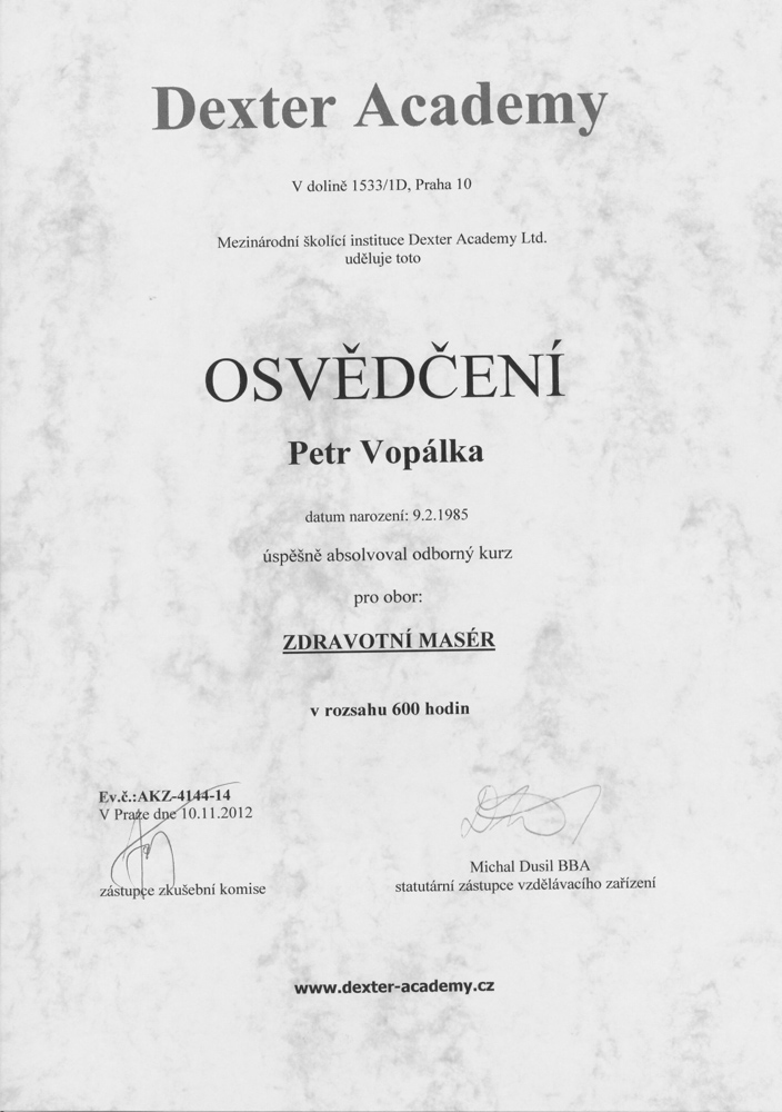 Zdravotní masér Zdravotní masér